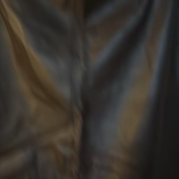 REM Garson - Picture 2 of 3